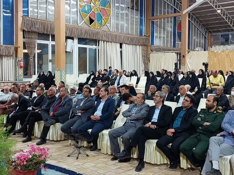 تصویر/ تجلیل از معلمان پیشکسوت قمصر همزمان با جشن دهه کرامت