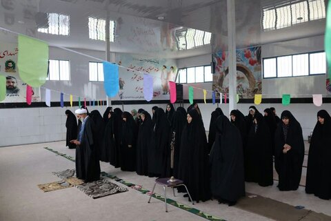 تصاویر/  اردوی طلاب و اساتیدحوزه علمیه خواهران به مناسبت روز معلم