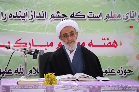 تصاویر/  اردوی طلاب و اساتیدحوزه علمیه خواهران به مناسبت روز معلم