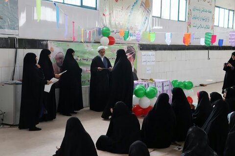تصاویر/  اردوی طلاب و اساتیدحوزه علمیه خواهران به مناسبت روز معلم