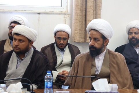 نشست صمیمی دادستان ویژه روحانیت شرق کشور با مدیران و مسئولان حوزه علمیه خراسان جنوبی