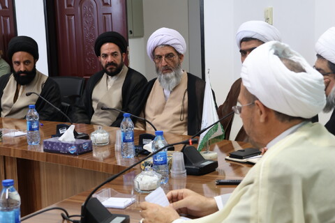 نشست صمیمی دادستان ویژه روحانیت شرق کشور با مدیران و مسئولان حوزه علمیه خراسان جنوبی