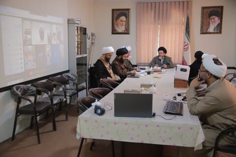 تصاویر / جلسه هماهنگی همایش یکصدمین سالگشت باز تأسیس حوزه علمیه قم