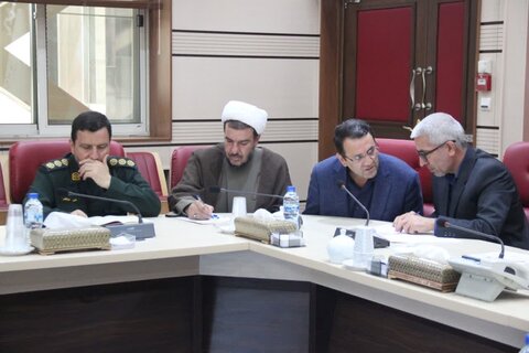 تصاویر / نشست هماهنگی برنامه های بزرگداشت شهدای خدمت در قزوین