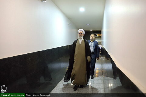 Photos/Point de presse pour la Conférence internationale sur le centenaire du séminaire de Qom