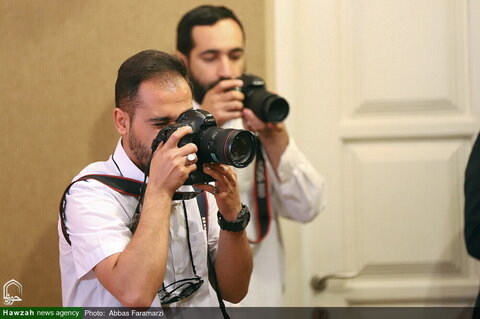 Photos/Point de presse pour la Conférence internationale sur le centenaire du séminaire de Qom