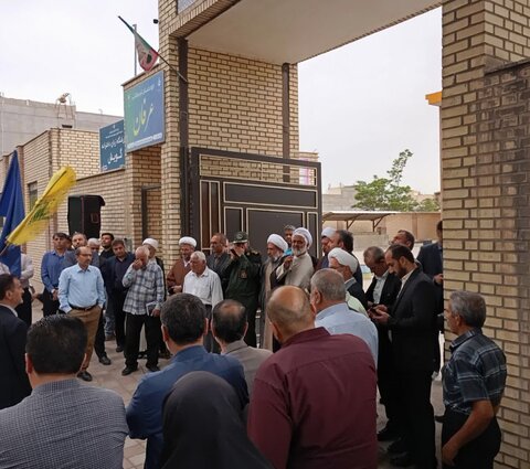 تصاویر/حضور طلاب ،اساتید و کادر مدرسه علمیه کوثر زرندیه در تجمع محکومیت جنایات اسرائیل