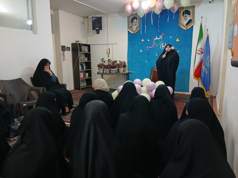 تصاویر/تجلیل از اساتید مدرسه علمیه الهیه ساوه