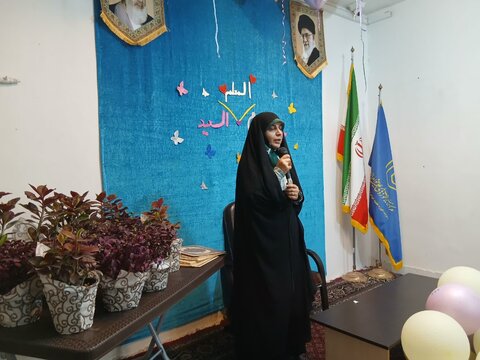 تصاویر/تجلیل از اساتید مدرسه علمیه الهیه ساوه