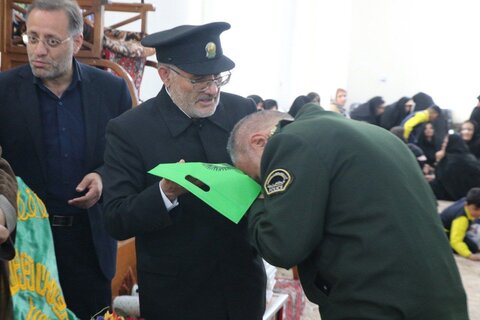 تصاویر/ حضور کاروان زیر سایه خورشید در شهرستان باروق