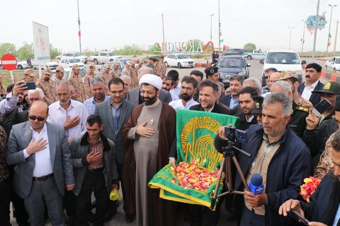 تصاویر/ حضور کاروان زیر سایه خورشید در شهرستان باروق