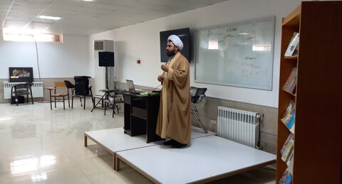 تصاویر/ کارگاه آموزشی احکام در مدرسه علمیه امام خمینی(ره) کاشان