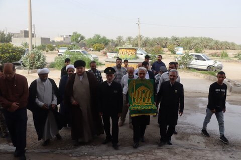 تصاویر/ غبارروبی قبور شهدا در اهرم