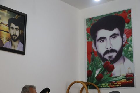 تصاویر/ دیدار خدام رضوی با مادر شهید رضا صبوحی در اهرم