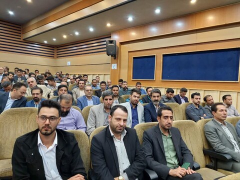 تصاویر/ همایش بزرگ سپاس معلم در شهرستان خرمدره