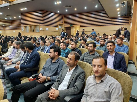 تصاویر/ همایش بزرگ سپاس معلم در شهرستان خرمدره