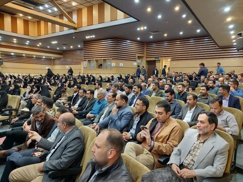 تصاویر/ همایش بزرگ سپاس معلم در شهرستان خرمدره