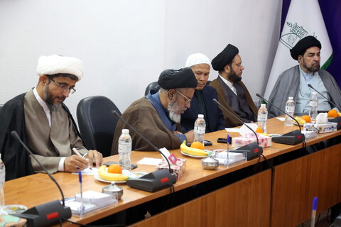 هم اندیشی  شرکت کنندگان در همایش بین المللی یکصدمین سالگشت بازتاسیس حوزه علمیه قم با مرکز مطالعات و پاسخگویی به شبهات