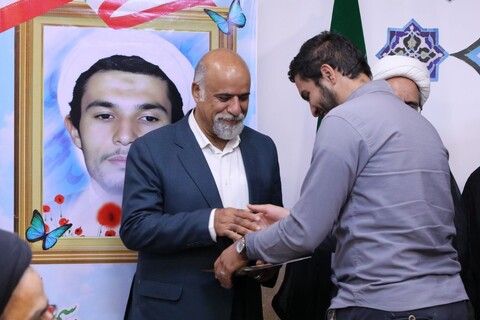 تجلیل از مقام آوران مسابقات استانی در سومین جشنواره فرهنگی ورزشی طلاب استان یزد