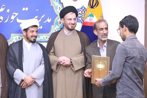 تجلیل از مقام آوران مسابقات استانی در سومین جشنواره فرهنگی ورزشی طلاب استان یزد