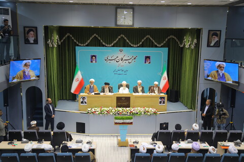 تصاویر / اختتامیه سومین اجلاس ششمین دوره مجلس خبرگان رهبری در قم-۲