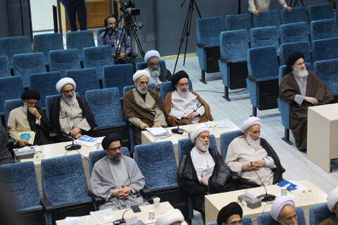 تصاویر / اختتامیه سومین اجلاس ششمین دوره مجلس خبرگان رهبری در قم-۲