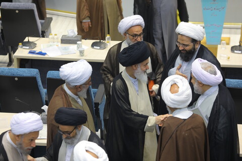 تصاویر / حاشیه های اختتامیه سومین اجلاس ششمین دوره مجلس خبرگان رهبری