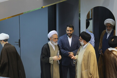 تصاویر / حاشیه های اختتامیه سومین اجلاس ششمین دوره مجلس خبرگان رهبری