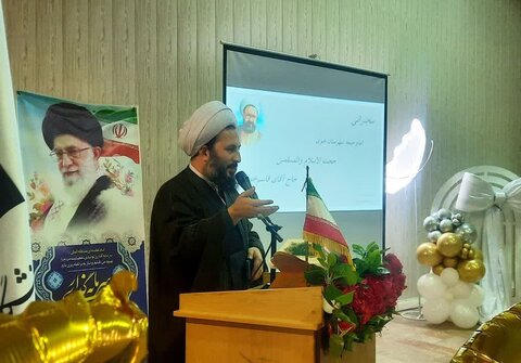 تصاویر/ مراسم بزرگداشت هفته معلم  در خوی