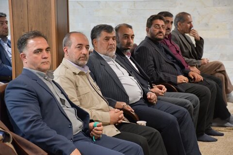 تصاویر/ شصتمین جلسه از سلسله جلسات تفسیر قرآن کریم در خوی