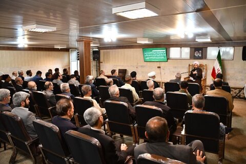 تصاویر/ شصتمین جلسه از سلسله جلسات تفسیر قرآن کریم در خوی