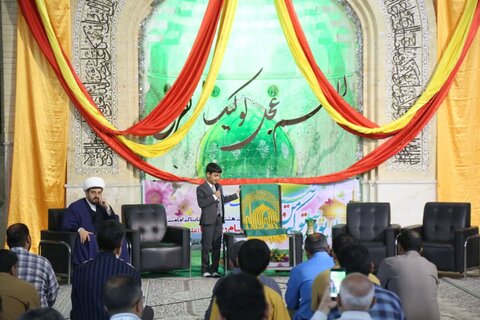 تصاویر/ خدام رضوی در جمع مردم جم