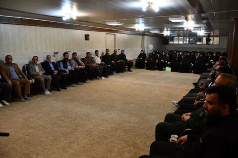 تصاویر/ نشست گروه های جهادی با امام جمعه شهرستان خوی