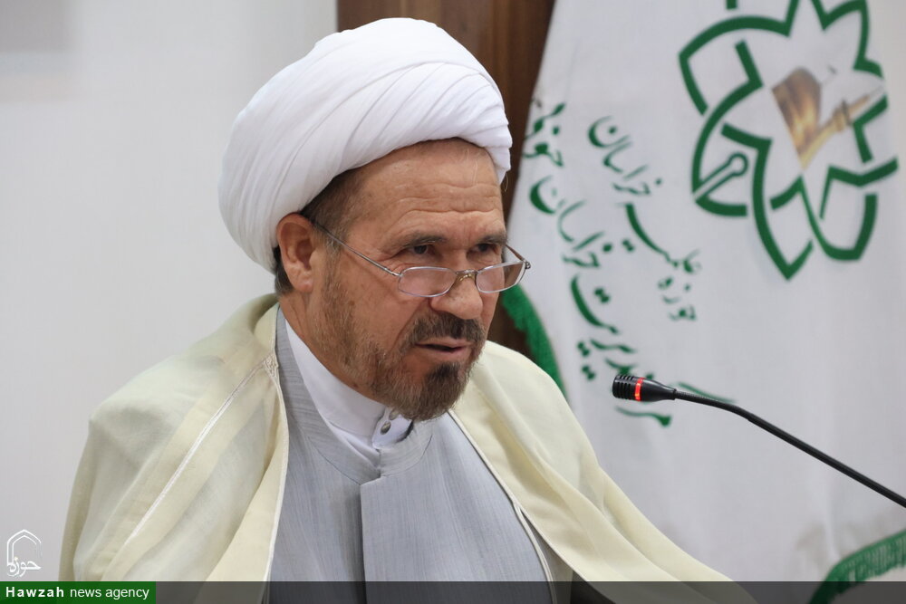 حفظ جایگاه حوزه‌های علمیه و مسئولیت سنگین روحانیت در برابر جامعه