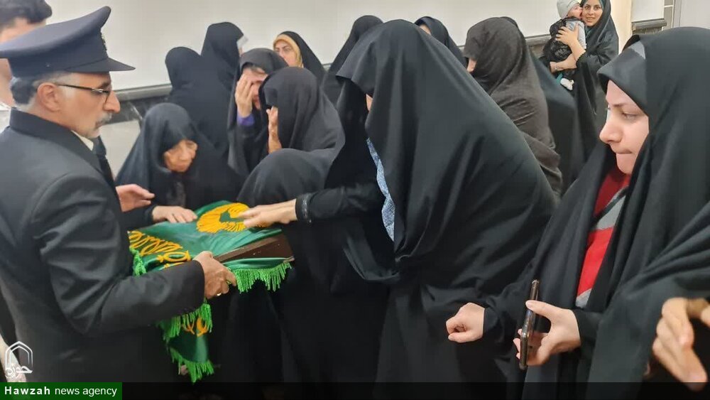 فیلم| حضور کاروان زیر سایه خورشید با در شهرستان بناب