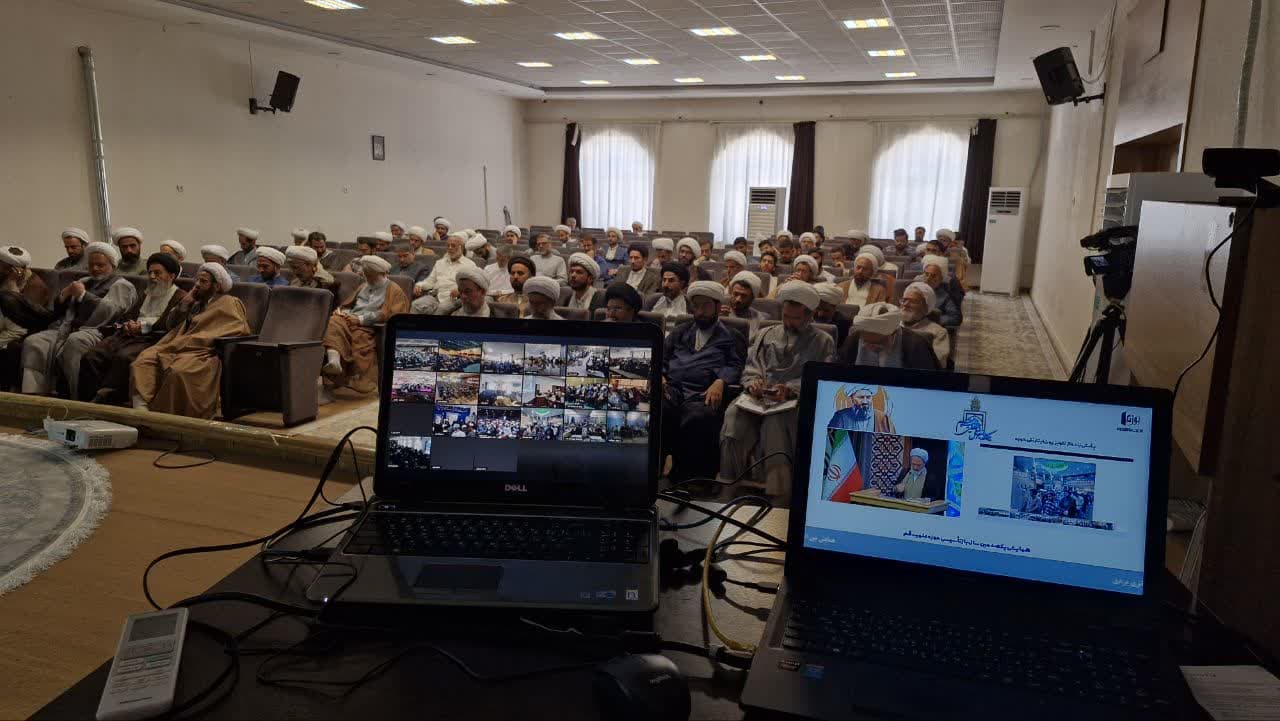 همایش بین‌المللی یکصدمین سالگشت باز تاسیس حوزه علمیه قم آغاز شد +عکس