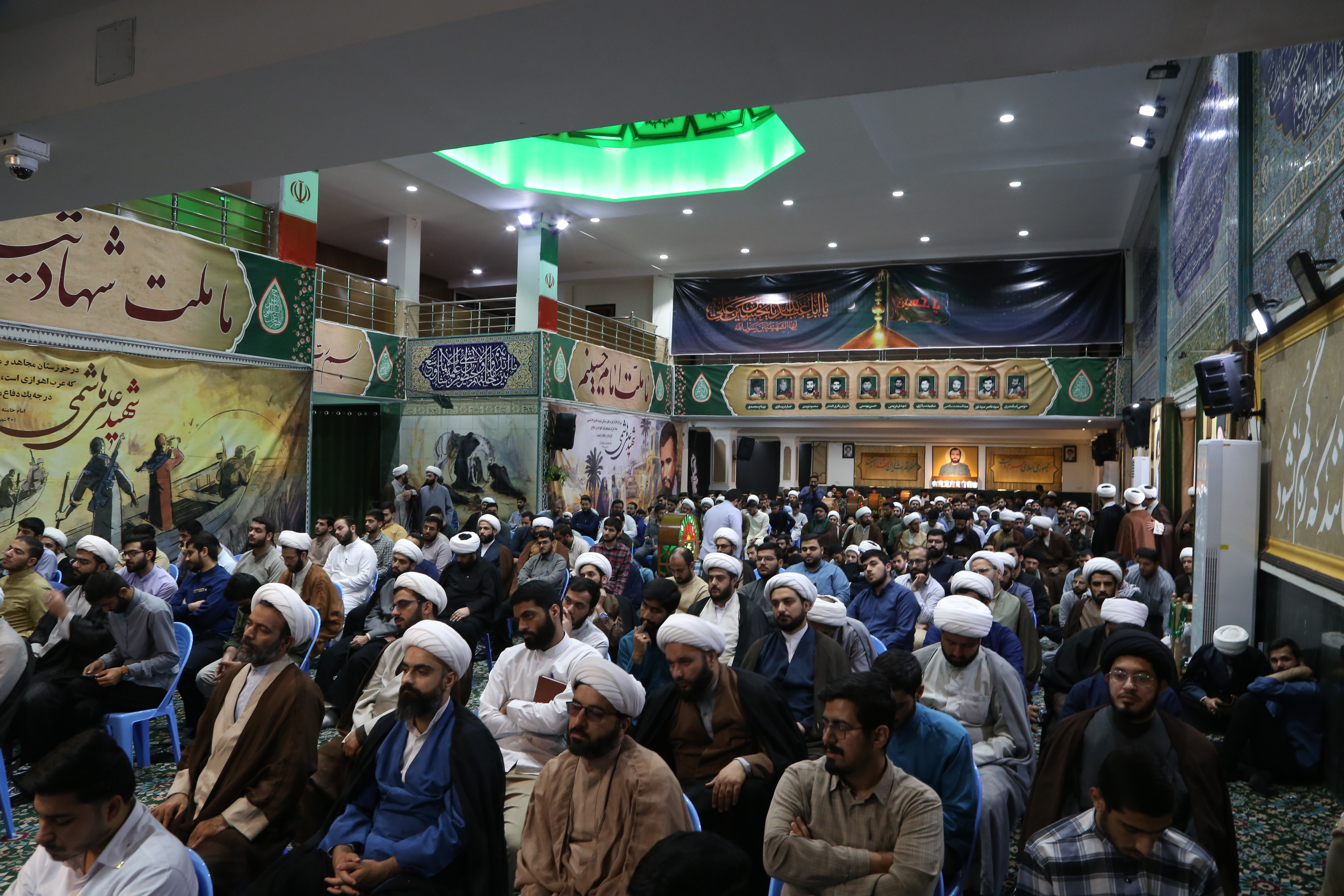 حضور مجازی طلاب خوزستان در همایش یکصدمین سال بازتأسیس حوزه علمیه قم