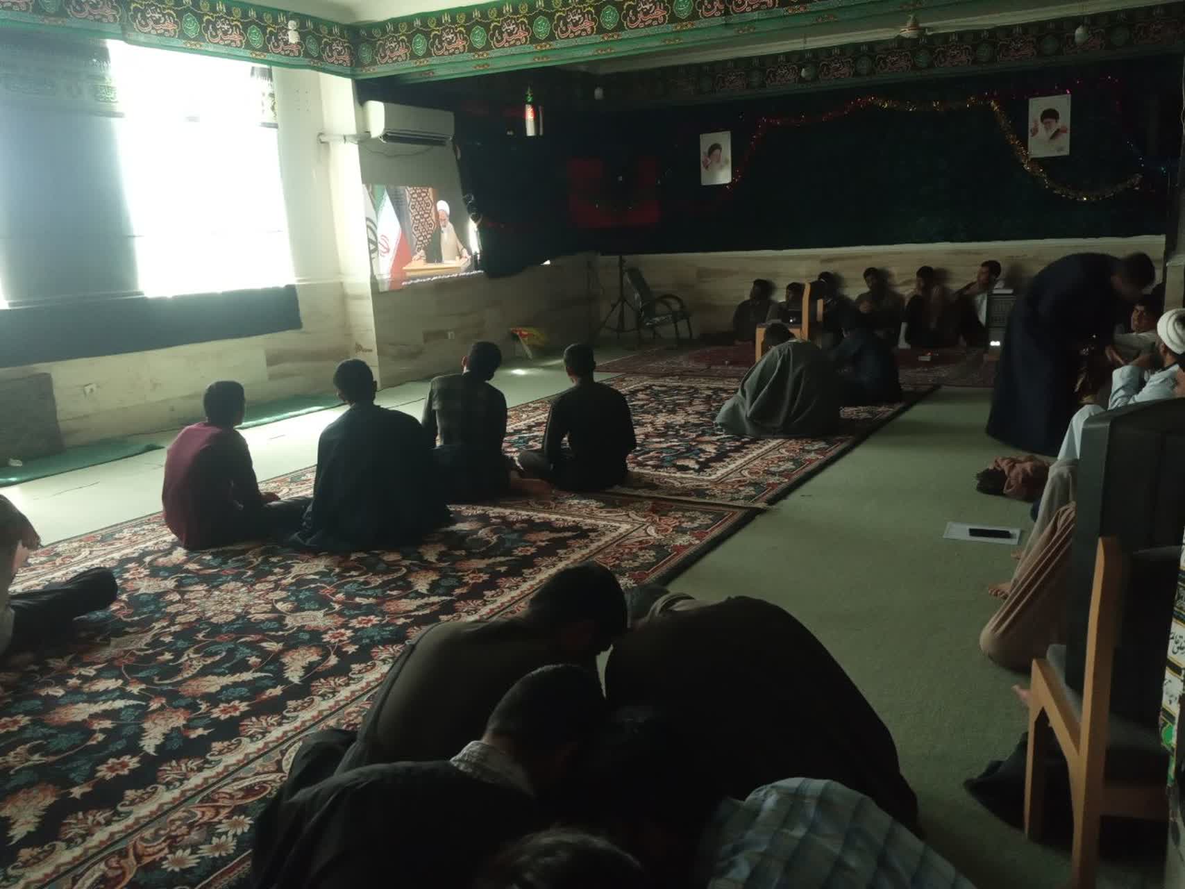 حضور مجازی طلاب مدرسه علمیه امام صادق(ع) شهرستان زهک در همایش صدمین سال بازتأسیس حوزه علمیه