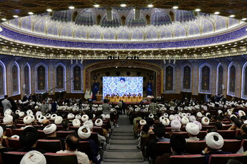 تصاویر / همایش بین المللی یکصدمین سالگشت بازتأسیس حوزه علمیه قم-۱