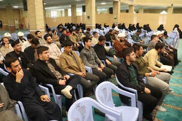 تصاویر/ اجتماع طلاب ارومیه به مناسبت همایش یکصدمین سالگشت باز تأسیس حوزه علمیه