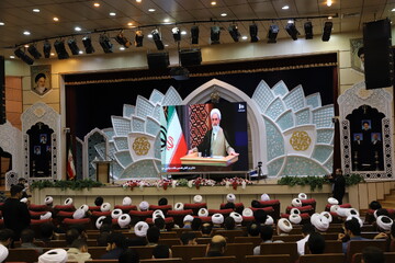 فیلم | همایش شهرستانی یکصدمین سالگشت باز تأسیس حوزه علمیه قم در تبریز