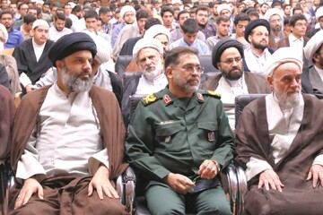 تصاویر/ مراسم برخط یکصدمین سالگشت بازتأسیس حوزه علمیه قم در مدرسه علمیه مدینة العلم کاظمیه