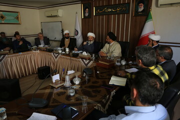 تصاویر / نشست هم اندیشی و تجربه نوردی فعالان قرآنی اصفهان