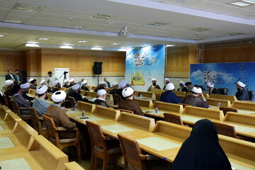 تصاویر/ نشست علمی فقه در همایش یکصدمین سالگشت بازتأسیس حوزه علمیه قم