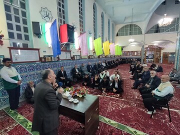 تصاویر/ خادمیاران و یاوران رضوی اهر در دهه کرامت در “رواق دِعبِل”