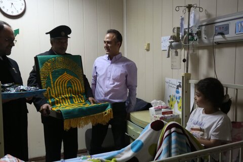 تصاویر/ حضور خدام رضوی در بیمارستان توحید جم