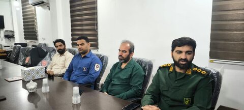 تصاویر/ تجلیل از امام جمعه سیراف