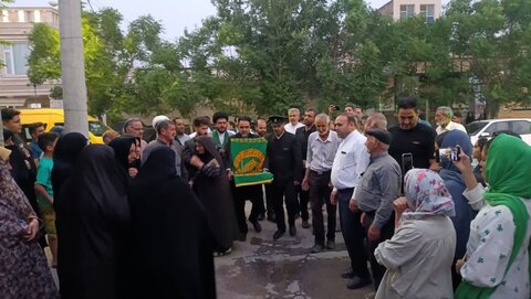 تصاویر/حضور کاروان زیر سایه خورشید در شهر بادرود