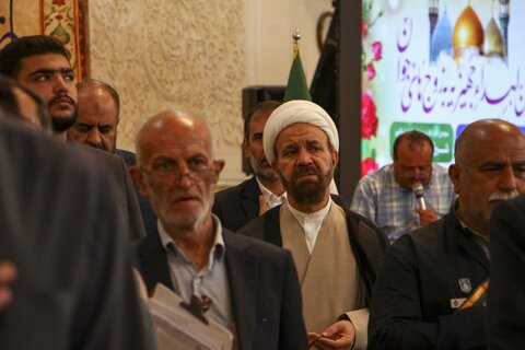 تصاویر| توزیع 20 سری جهیزیه نوعروسان در حرم مطهر شاهچراغ(ع)