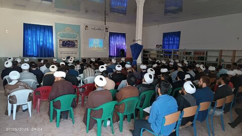 تصاویر مراسم یکصدمین بازتاسیس حوزه علمیه قم در خرم آباد